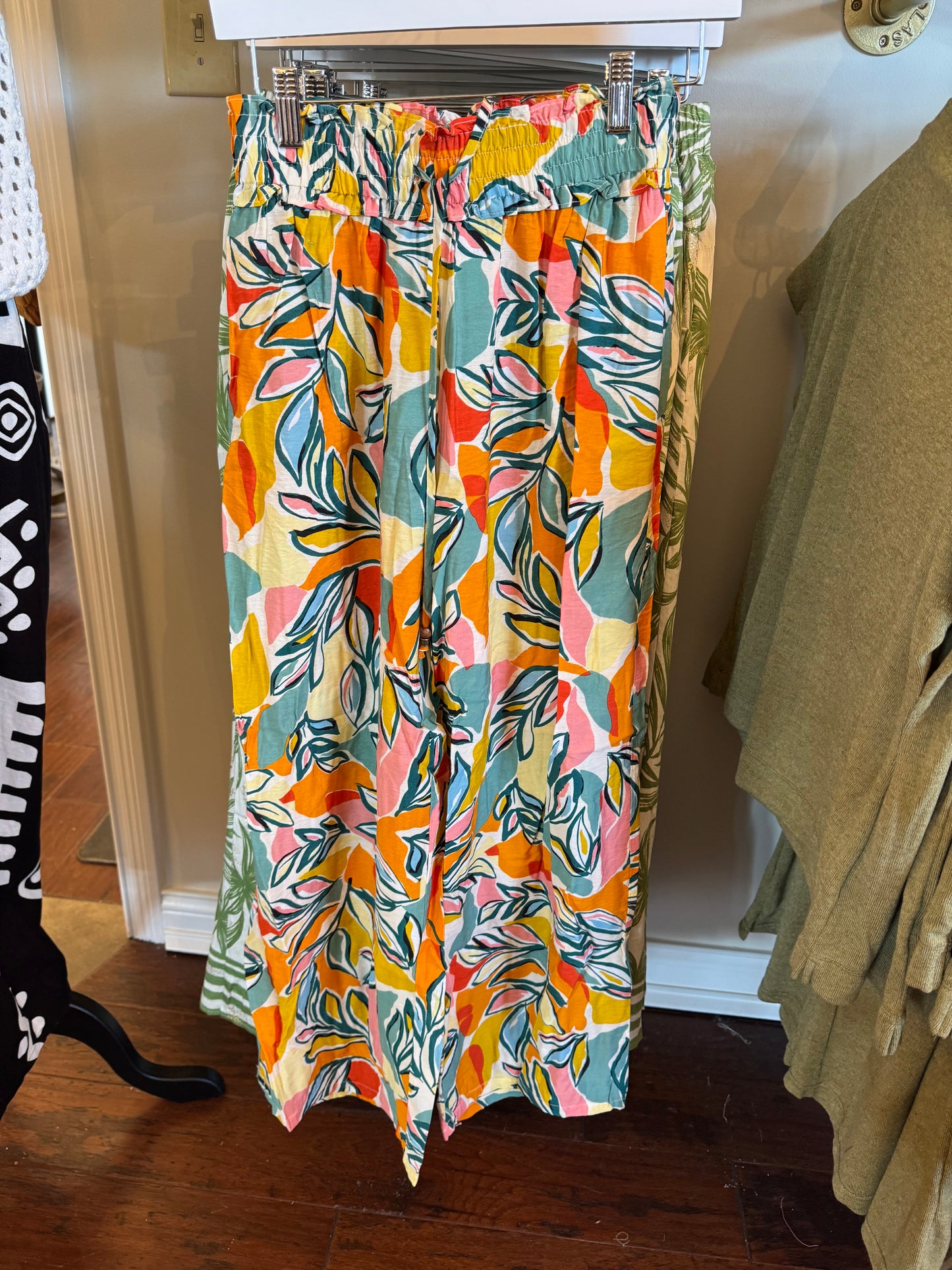 Multi color print pants