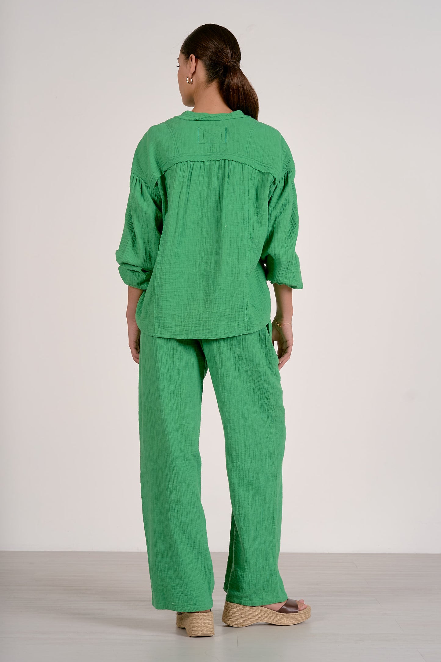 Green Button Top