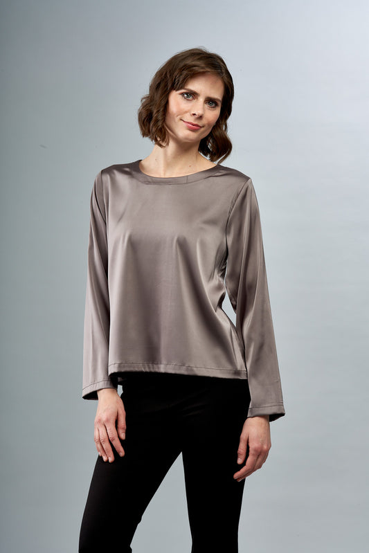 Stain Scoop Neck Tee
